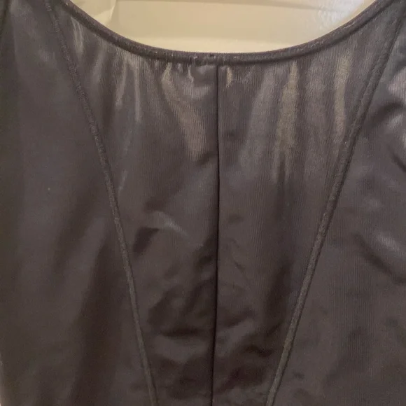 Flexees shape wear body suit - Picture 3 of 4